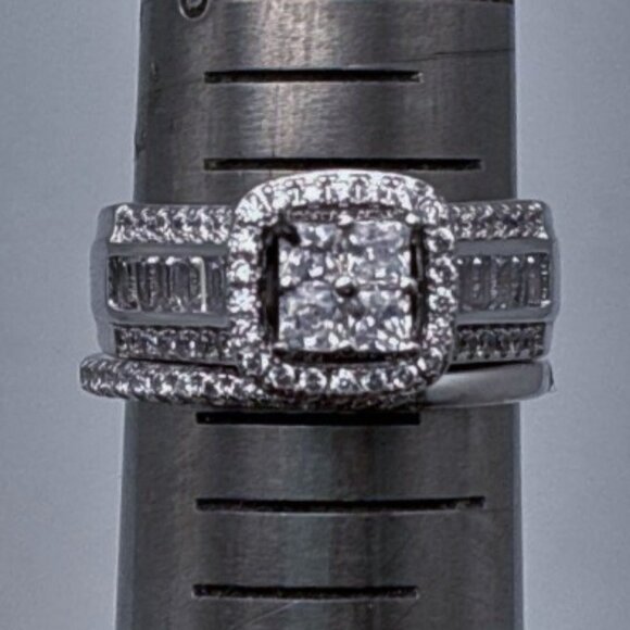 925 Sterling 2 pc Ehagement Ring with band and GENUINE Diamonds - Picture 8 of 11